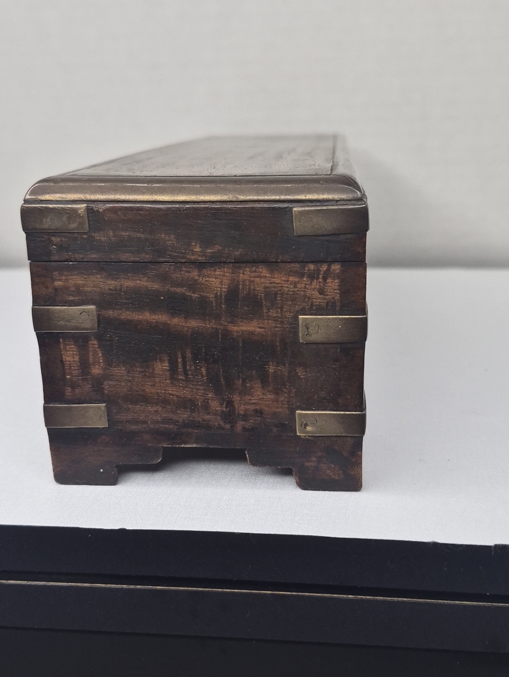 RARE Antique 19thC Rosewood Scribe Box w/ Hidden Drawer & Key - Picture 8 of 16